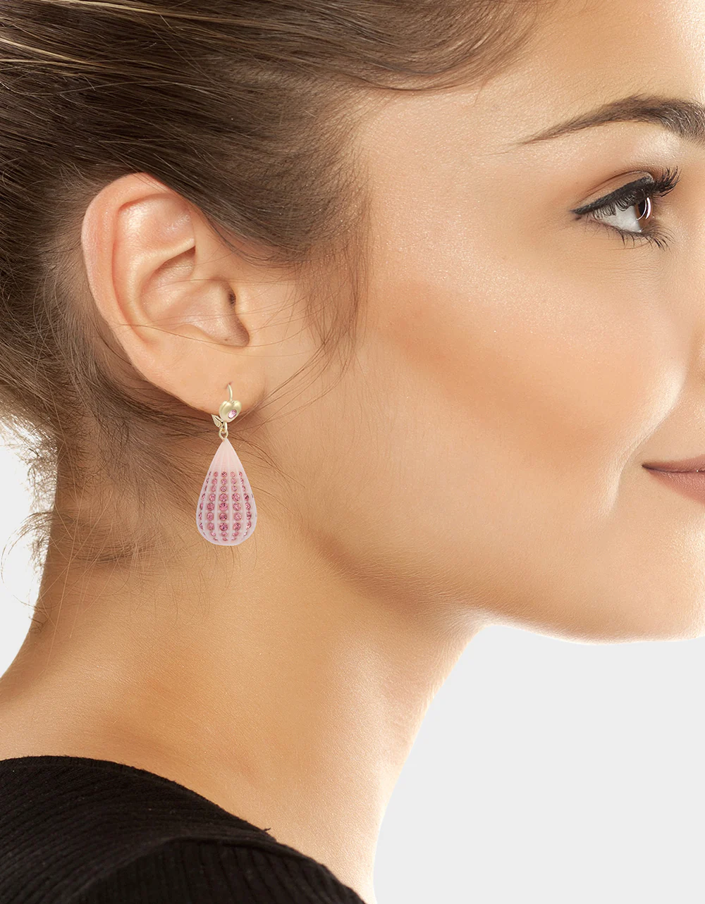CRYSTAL TEAR LEVER EARRINGS PINK - Image 3