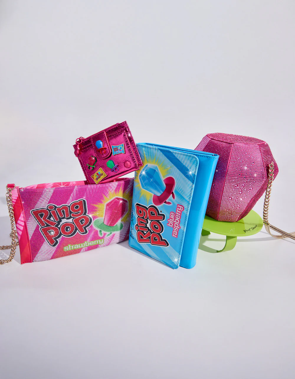 RING POP® PATENT WALLET ON CHAIN BLUE - Image 8